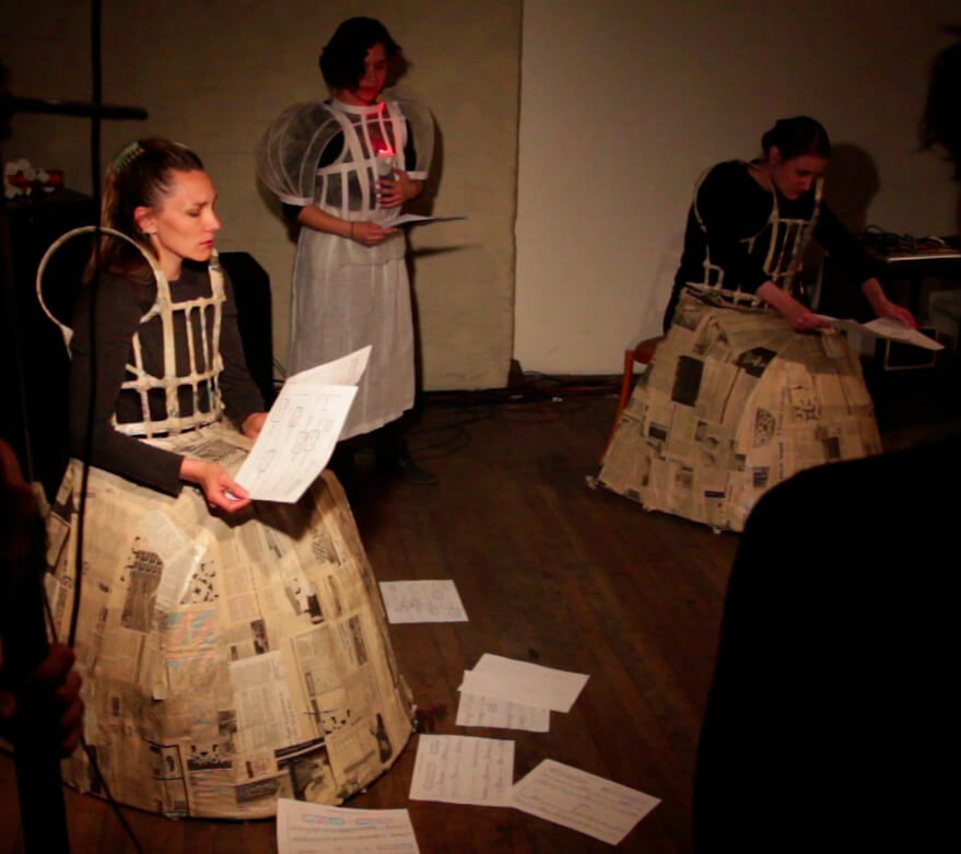 2012'IV'11. II MONO+GRAPHIC. 'Triangle' en Experimental Intermedia, NYC, de cerca